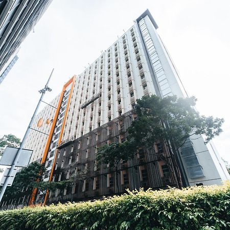 The City Flats Circuit Makati City Exterior photo
